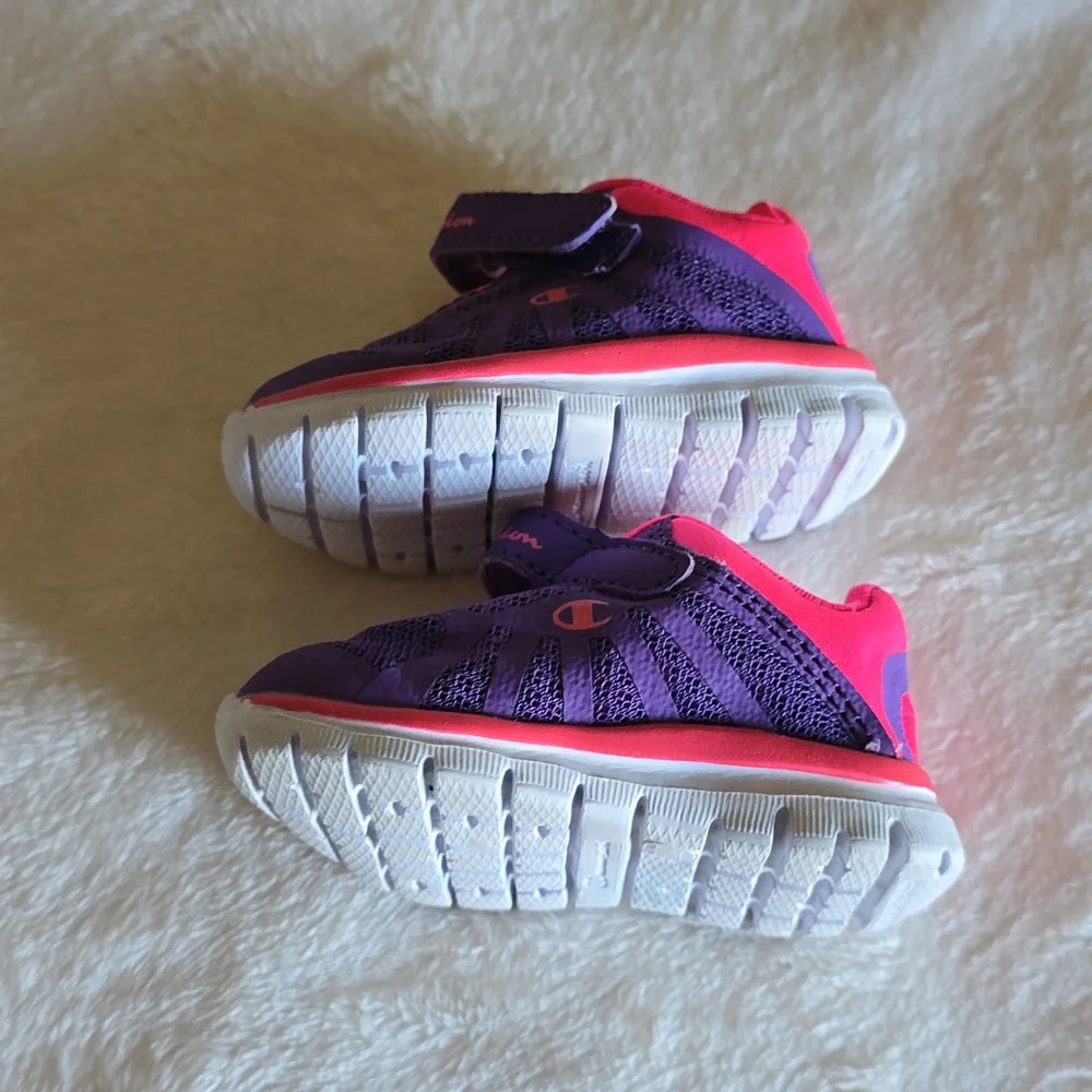Champion infant sneakers